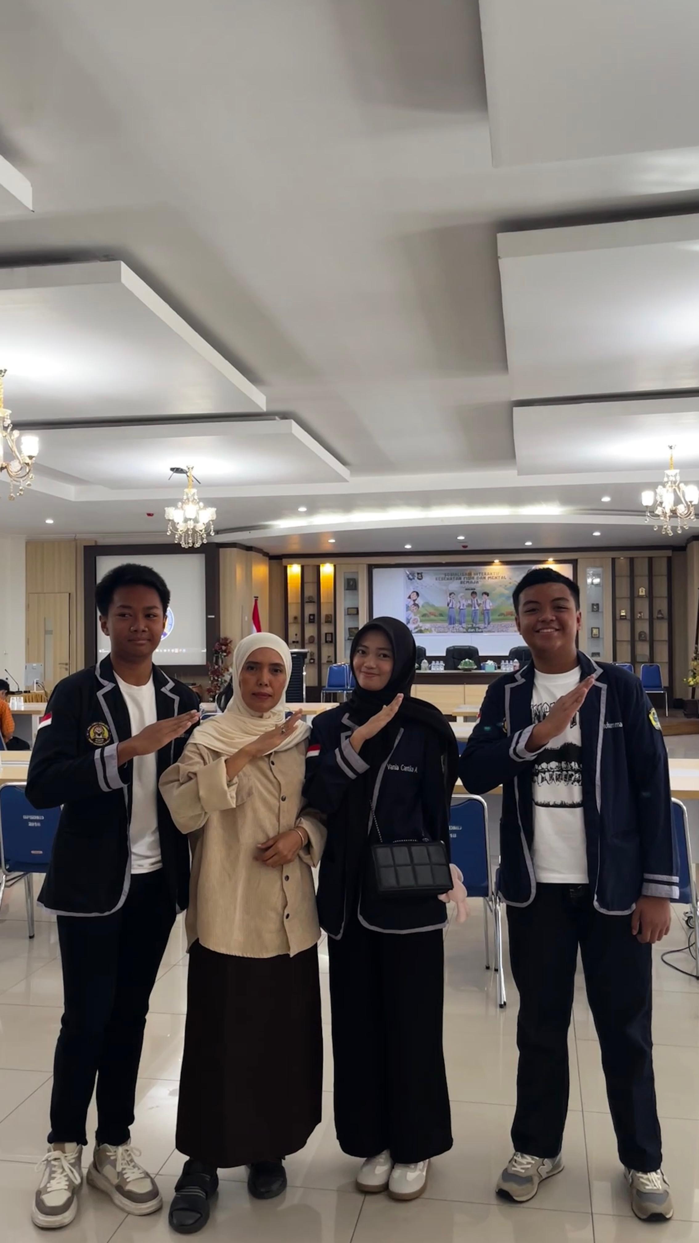 OSIS SMP Negeri 2 Palu Ikuti Sosialisasi Interaktif Kesehatan Fisik dan Mental Remaja di Aula BPSDM Sulteng